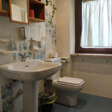 לינה וארוחת בוקר La Casa Di Ottavio