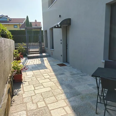 ベッド・アンド・ブレックファスト La Casa Di Ottavio Giaveno