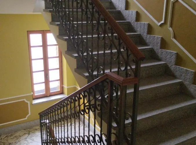 La Casa Di Ottavio לינה וארוחת בוקר 4*