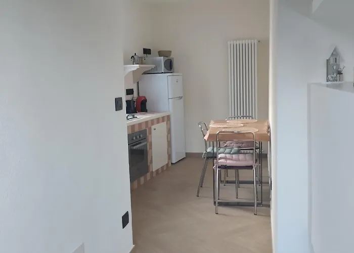 לינה וארוחת בוקר La Casa Di Ottavio 4*